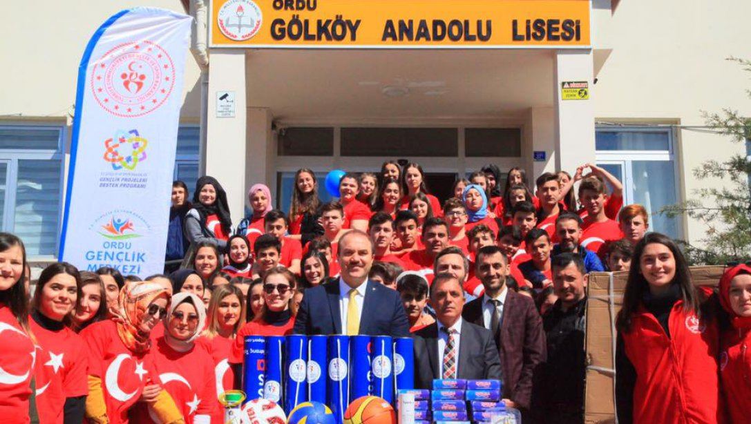 Ordu Gençlik ve Spor İl Müdürlüğü´nün Gölköy Anadolu Lisesi Öğrencilerine Sürpriz