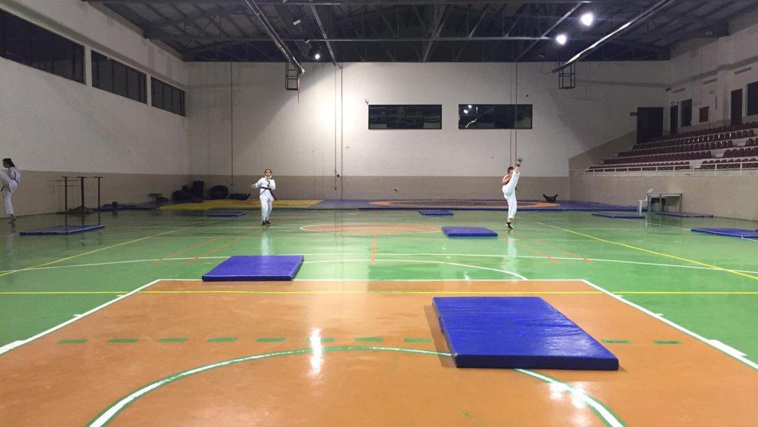 Gölköy Halk Eğitim Merkezi'nde Taekwondo Kursları Başladı